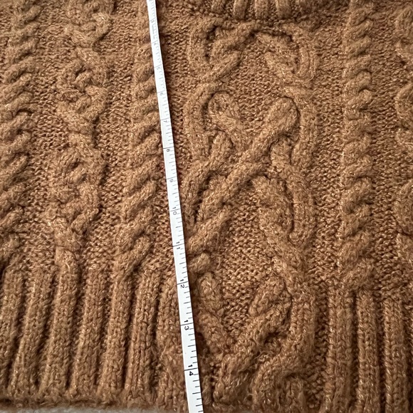 Zara cropped camel crewneck sweater in size S. NWOT. - Picture 5 of 6